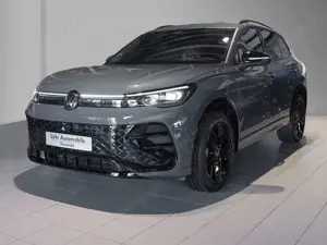 Volkswagen Tiguan 1,5 l eHybrid DSG R-Line AHK GSD NAVI WP Bild 2