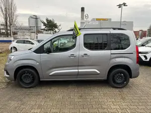 Opel Combo Life E 1.5 D Ultimate N1 Navi+Automatik Bild 4