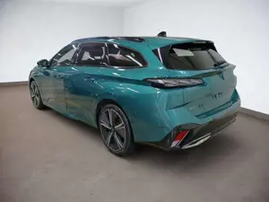 Peugeot 308 SW GT 1.5 BlueHDi 130 EAT8 ACC+Navi+2xKlima Bild 4