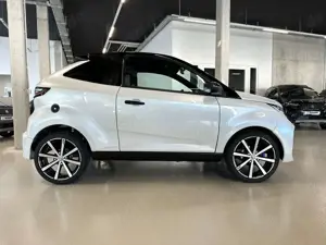 Aixam Others Coupe GTI perlmuttweiß *sofort lieferbar Bild 4