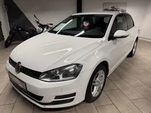 Volkswagen Golf VII Automatik|Navi|LED|PDC