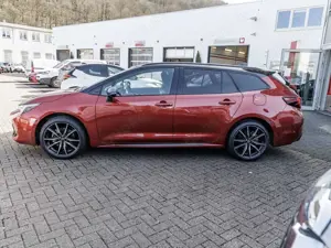 Toyota Corolla TS 2.0 Hybrid GR Sport KAMERA KLIMA ALU BT ANDROID APPLE Bild 4