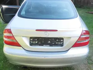 Mercedes-Benz CLK 200 CLK Coupe 200 Kompressor Elegance Bild 3