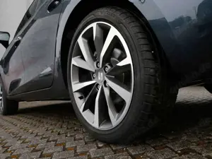 SEAT Leon FR 1.5 eTSI 110kW/150PS 7-Gang-DSG SAL Bild 5