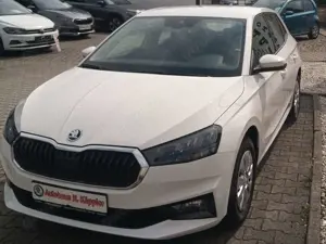Skoda Fabia 1.0 TSI 70 kW Ambition + 4J Gar. /120.000 km