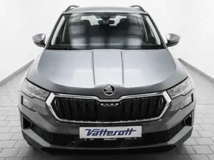 Skoda Karoq Selection 1.5 TSI DSG AHK Winter Bild 2