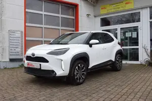 Toyota Yaris Cross 1,5l Team D LED Cloud 5 J Garantie