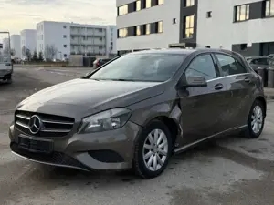 Mercedes-Benz A 200 A200 CDI BlueEfficiency Navi Sitzhzg Leder