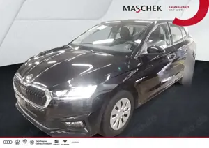 Skoda Fabia Essence 1.0 TSI PDC LED Klima LED PDC