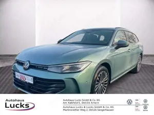 Volkswagen Passat Variant 2.0 TDI Elegance 4MOT Matrix Standhzg. AHK DCC