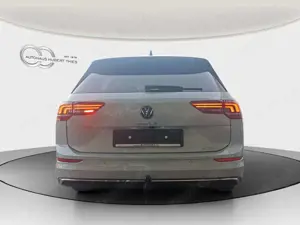 Volkswagen Golf Var. VIII 1.5 eTSI DSG Style AHK+NAVI+KAMERA Bild 5