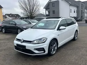 Volkswagen Golf VII 2.0 TDI DSG R-Line Pano Virtual LED