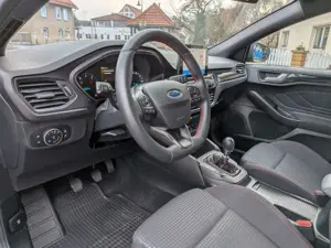 Ford Focus Turnier ST-Line Bild 3