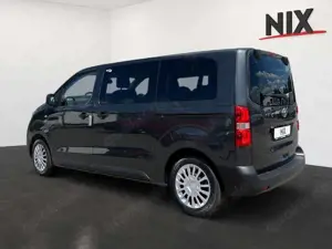 Toyota Proace Verso 2.0 D-4D L1 Comfort 8 Sitzer Bild 2