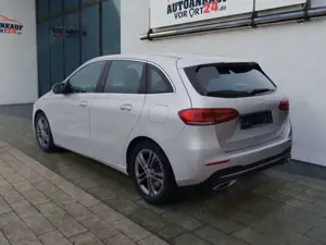 Mercedes-Benz B 200 *LED*Progressive*NAVI*TÜV-NEU**2JGarantie* Klima Bild 5