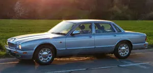 Jaguar Daimler Double Six Kurzversion 2 Jahre Garantie Bild 2