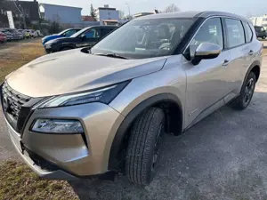 Nissan X-Trail X-TRAIL 1.5 VC-T e-POWER ACENTA Familien-Paket