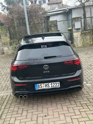 Volkswagen Golf GTD 2.0 TDI SCR DSG Bild 2