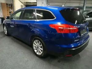 Ford Focus Turnier Titanium NAVI KAMERA TUV 12/2027 Bild 5