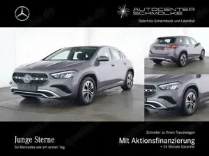 Mercedes-Benz GLA 180 GLA 180 AHK*VOLL-DIGGI-DISPLAY*VERKEHRSZEICHENAS