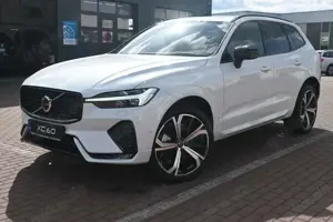 Volvo XC60 B4 D AWD Ultimate Dark*STDHZG*360°*LUFT*ACC