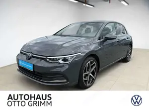 Volkswagen Golf VIII 2.0 TSI Style DSG KLIMA LED NAVI ALU