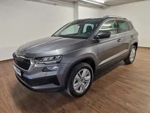 Skoda Karoq Selection 2.0 TDI DSG 4x4 Navi AHK RFK LED