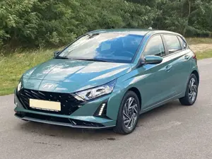 Hyundai i20 1.0 T-GDI Trend *Navi*Sitzhzg*BOSE*DCT*RFK*