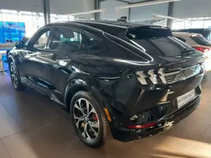 Ford Mustang Mach-E AWD *Technologie-Paket* Bild 4