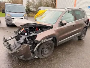 Volkswagen Tiguan Sport  Style BMT 4Motion Xenon