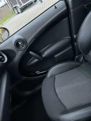 MINI Cooper D Countryman Cooper D All4 Bild 5
