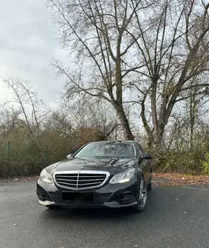 Mercedes-Benz E 200 BlueTEC 7G-TRONIC