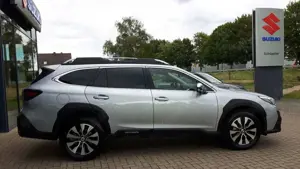 Subaru OUTBACK 2,5 Platinum Lineartronic Bild 3
