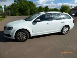 Skoda Octavia Octavia Combi 1.0 TSI Active Bild 4