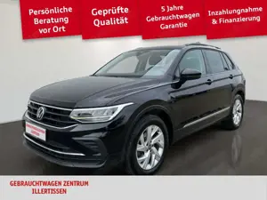 Volkswagen Tiguan 2.0 TDI 4M Life *AHK*PANO*LED*