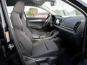 Skoda Karoq 1.5 TSI Tour LED FACELIFT SHZ PDC KLIMA Bild 2