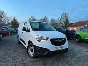 Opel Combo Cargo M 1.2/ 27tkm/110 PS/2 Jahre Garantie