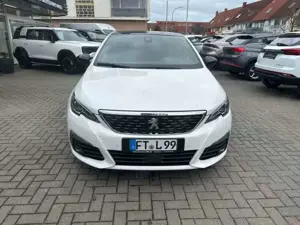 Peugeot 308 308 GT BHDi 180 EAT8 Bild 2