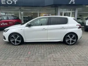 Peugeot 308 308 GT BHDi 180 EAT8 Bild 3