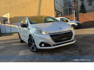 Peugeot 208 Allure*GT-Line*Pano*U-Connect*SHZ*R-Cam*