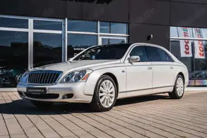 Maybach 62 S LANDAULET ONLY 240 KM - LIKE BRAND NEW CAR Bild 3