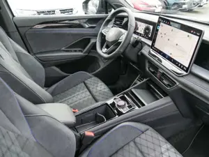 Volkswagen Tayron R-Line 2,0 l TDI SCR 4MOTION 142 kW (193 Bild 3