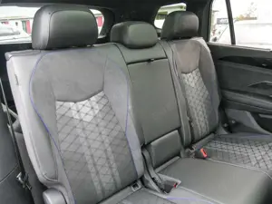 Volkswagen Tayron R-Line 2,0 l TDI SCR 4MOTION 142 kW (193 Bild 4
