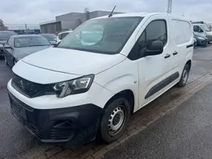 Peugeot Partner Premium L1 Turbo Schaden