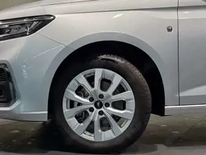 Ford Tourneo Connect L2-Titanium "AMF Rollstuhl-Umb." Bild 4