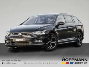 Volkswagen Passat Variant 1.5 TSI R-Line Elegance AHK Rear