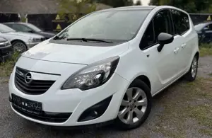 Opel Meriva B Color Edition *XENON*SZH*NAVI*KLIMA*PDC