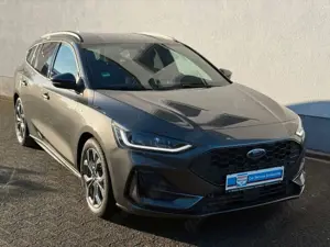 Ford Focus Turnier ST-Line, Kamera, Navi, Lenkradheiz