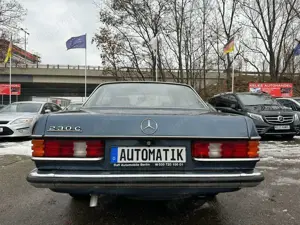 Mercedes-Benz 230 230 C OLDTIMER Bild 4