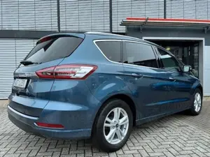 Ford S-Max Bild 2